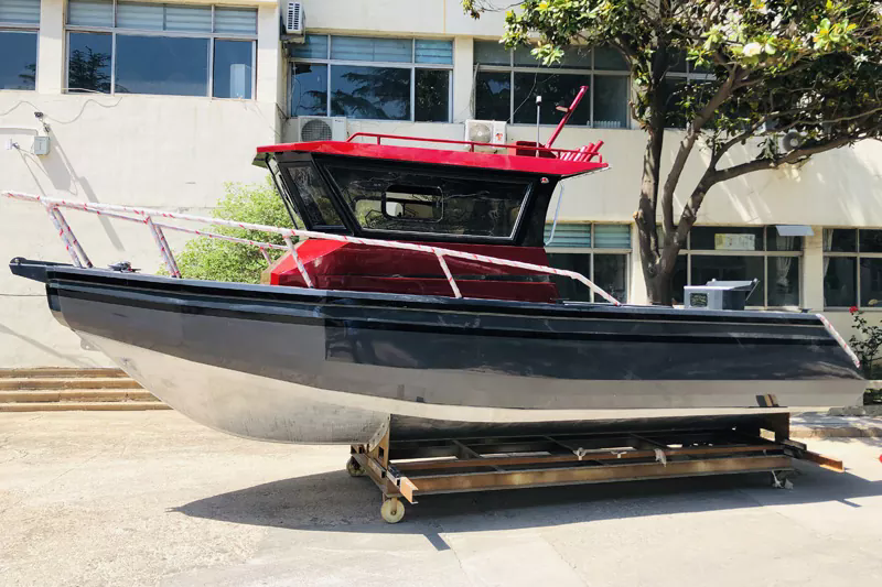 Entertainment Boats: Luxury, Fun, and Comfort on the Water for Every Occasion